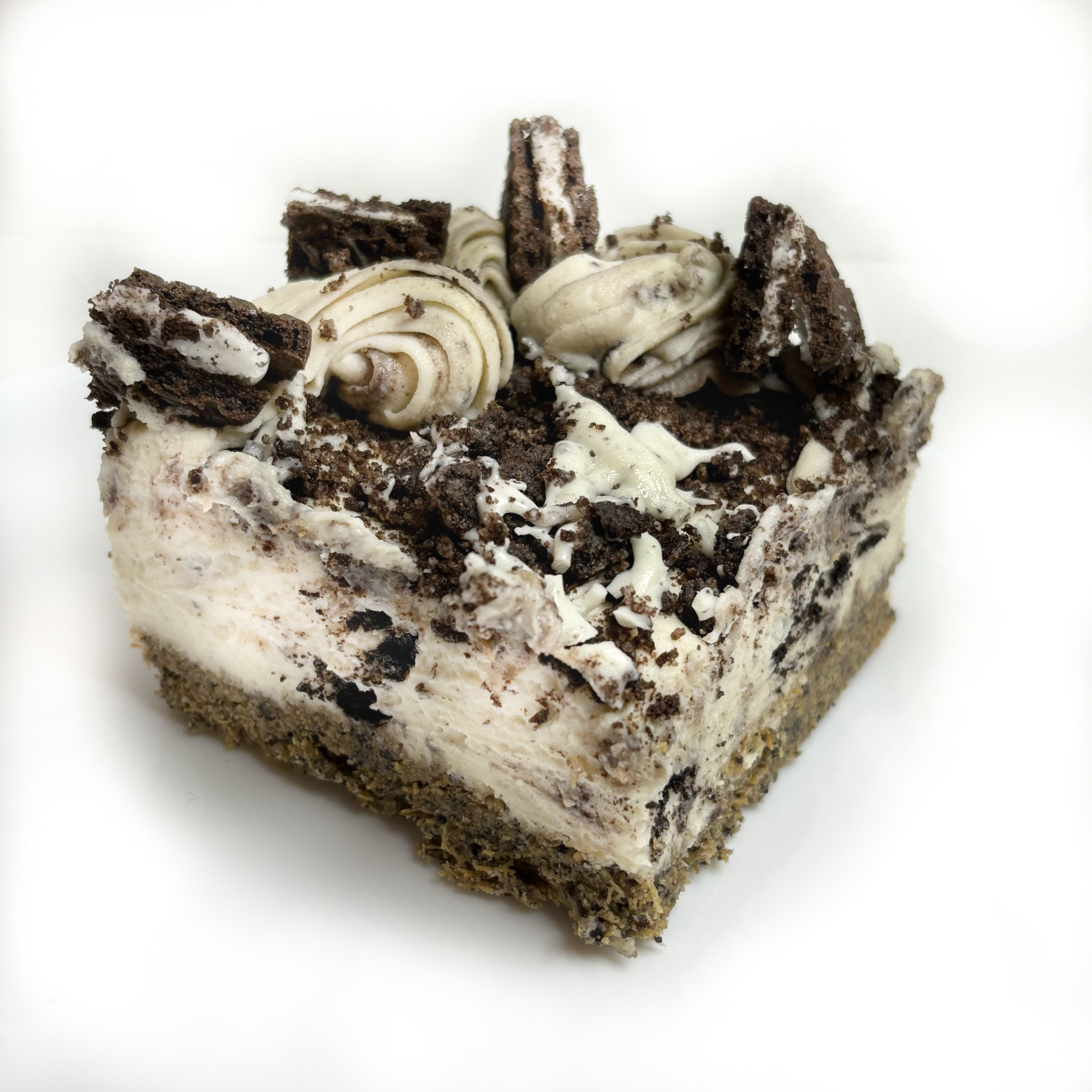 Oreo style cheese cake with Dubai style base